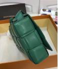 Сумка Bottega Veneta Padded Cassette Bag Green